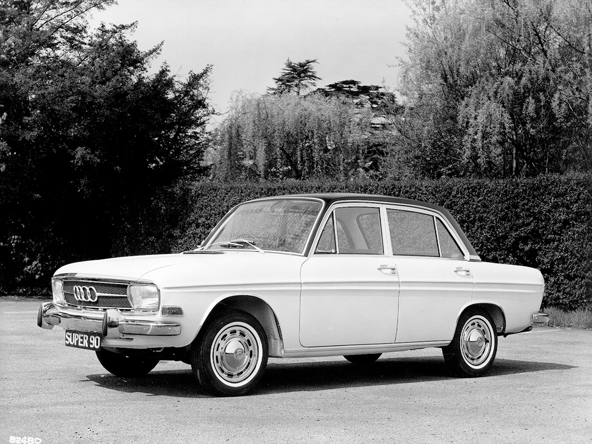 Audi de 72 CV y motor de 4 tiempos en 1965