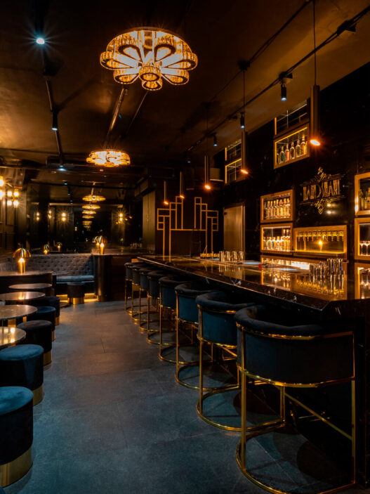 Interior del bar MAD Bar & Lounge del NH Collection Nueva York Madison Avenue preparado para Handshake Speakeasy