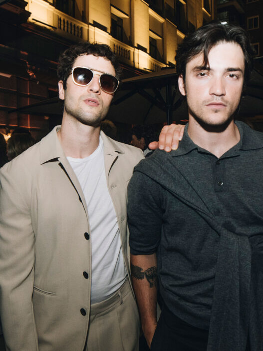 Los actores de la serie Olympo de Netflix Agustín della Corte y Juan Perales en la fiesta Madrid Premium Party organizada por Rísbel Magazine
