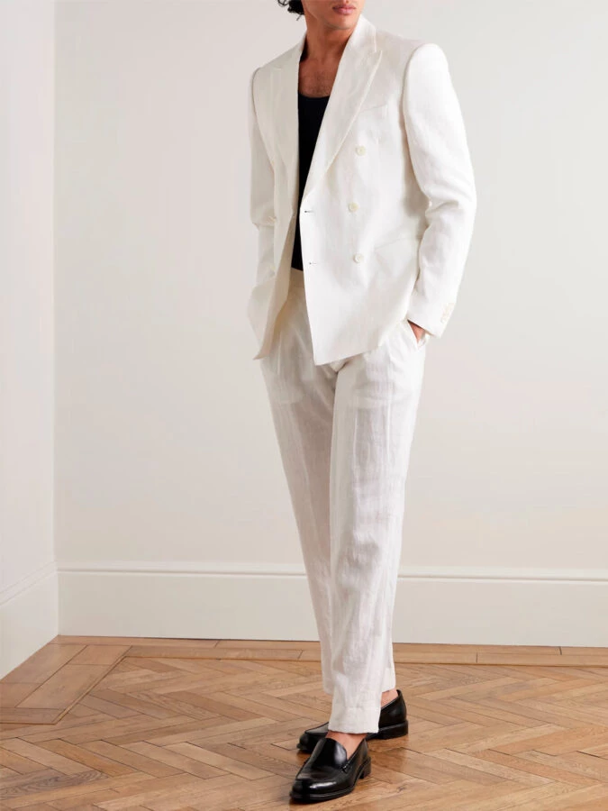 Look Mr. P. para combinar pantalón blanco con americana de lino y mocasines negros