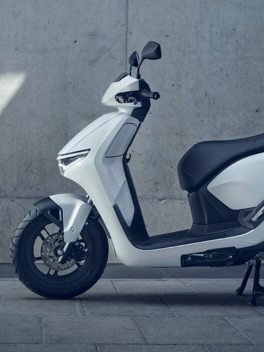Moto Honda CUV e 2025