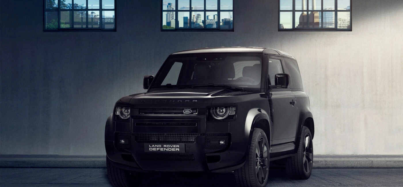 Land Rover Defender 2025 negro