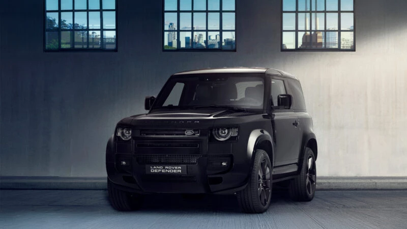 Land Rover Defender 2025 negro