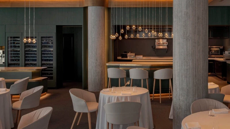 sala del restaurante Messina en Marbella