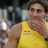 Mondo Duplantis con reloj OMEGA Seamaster Aqua Terra Ultra Light