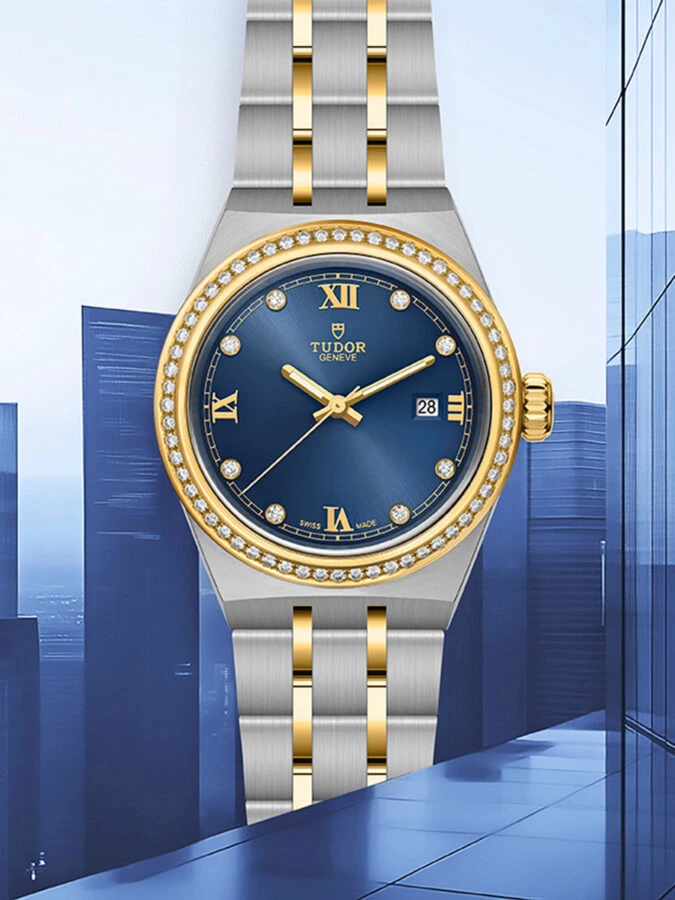 Primer plano del TUDOR Royal 2025 con brazalete de acero y oro amarillo