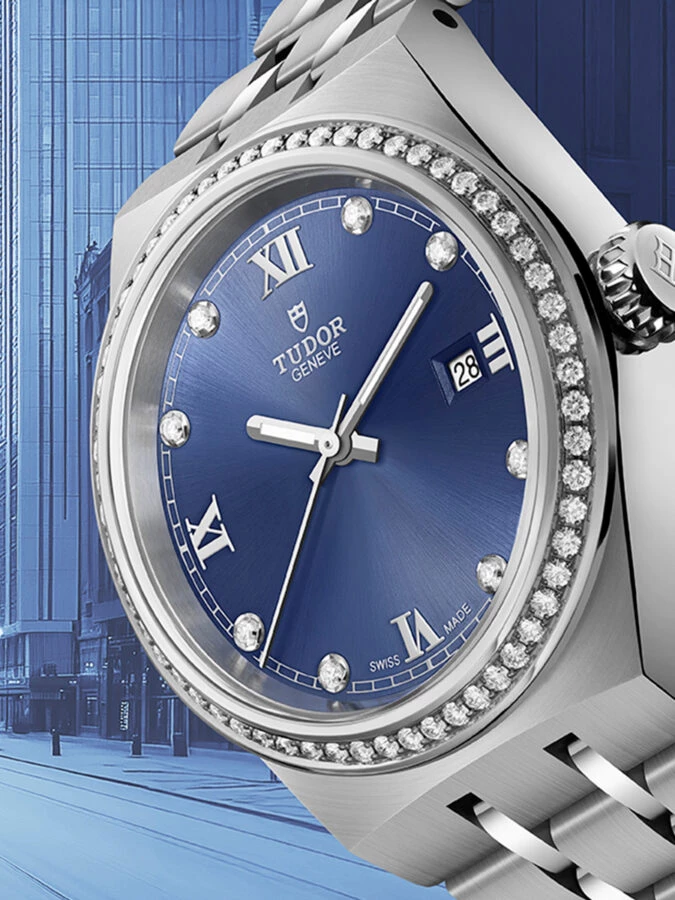 TUDOR Royal 2025 en versión acero con esfera azul y bisel de diamantes