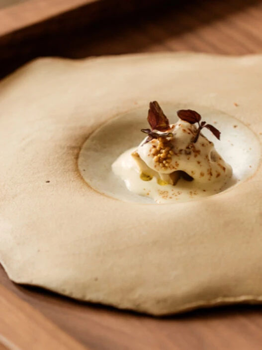 Plato del menú del restaurante La Gaia en Ibiza, elaborado por el chef Óscar Molina
