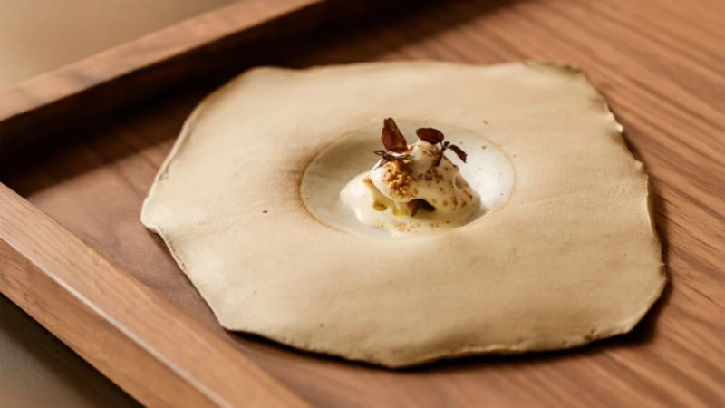 Plato del menú del restaurante La Gaia en Ibiza, elaborado por el chef Óscar Molina