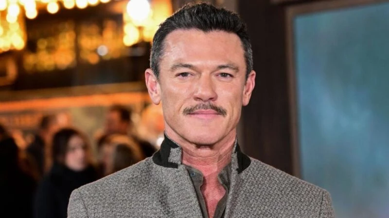 retrato del actor Luke Evans para promocionar su participación en la San Diego Comic Con Málaga