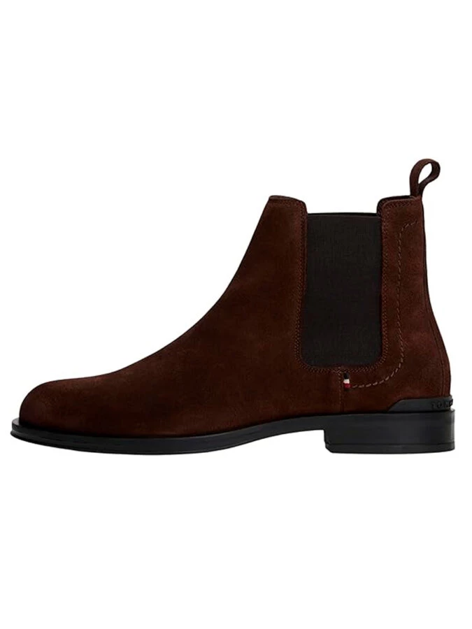 Botín de ante marrón de hombre de la marca Tommy Hilfiger