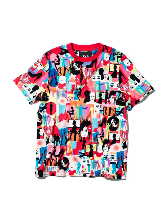 Camiseta diseñada por Pedro Almodóvar para celebrar el 50 aniversario de Zara