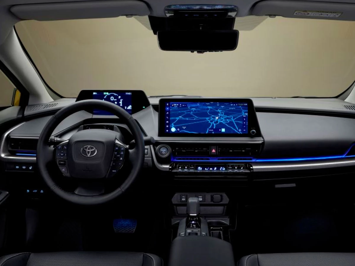 Interior del Toyota Prius 2025