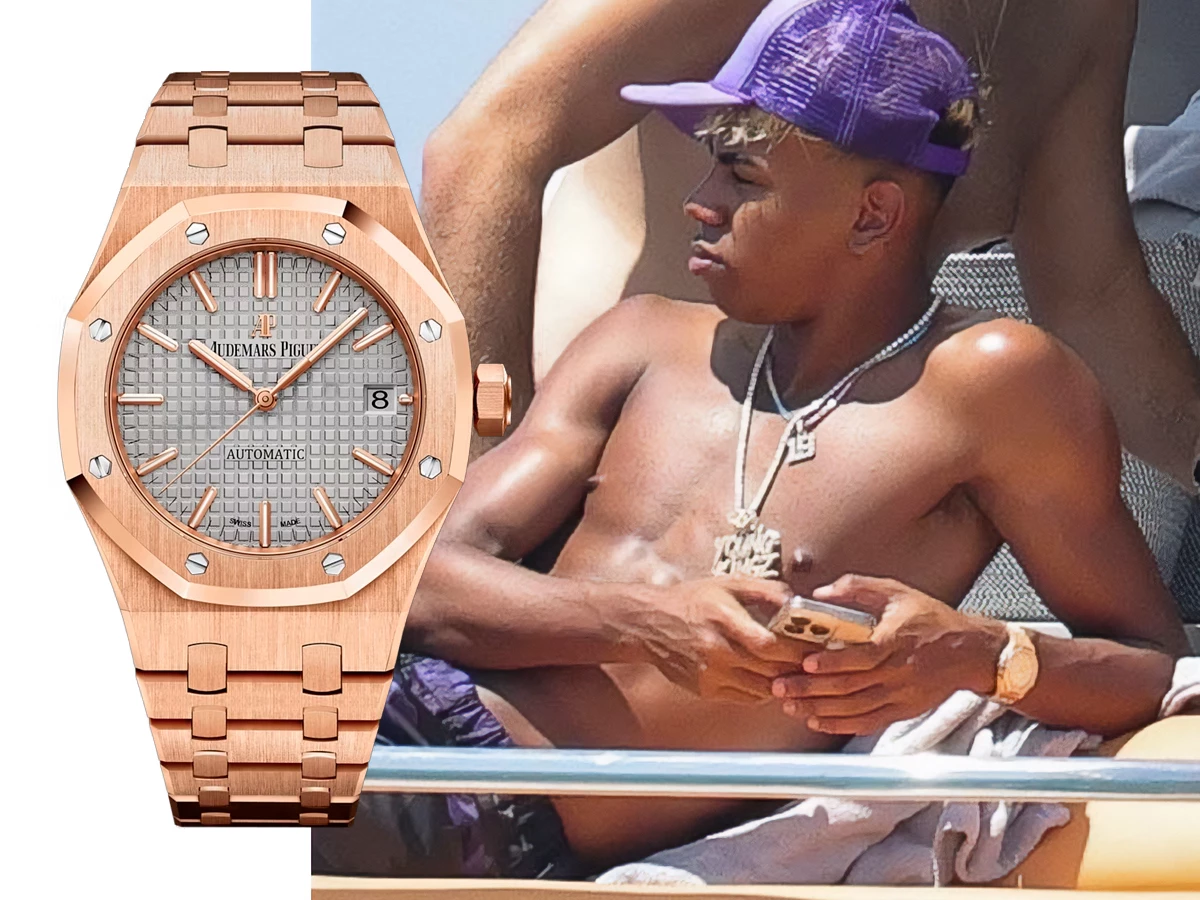 Lamine Yamal sin camiseta en un barco con el reloj Audemars Piguet Royal Oak 15450OR en oro rosa.