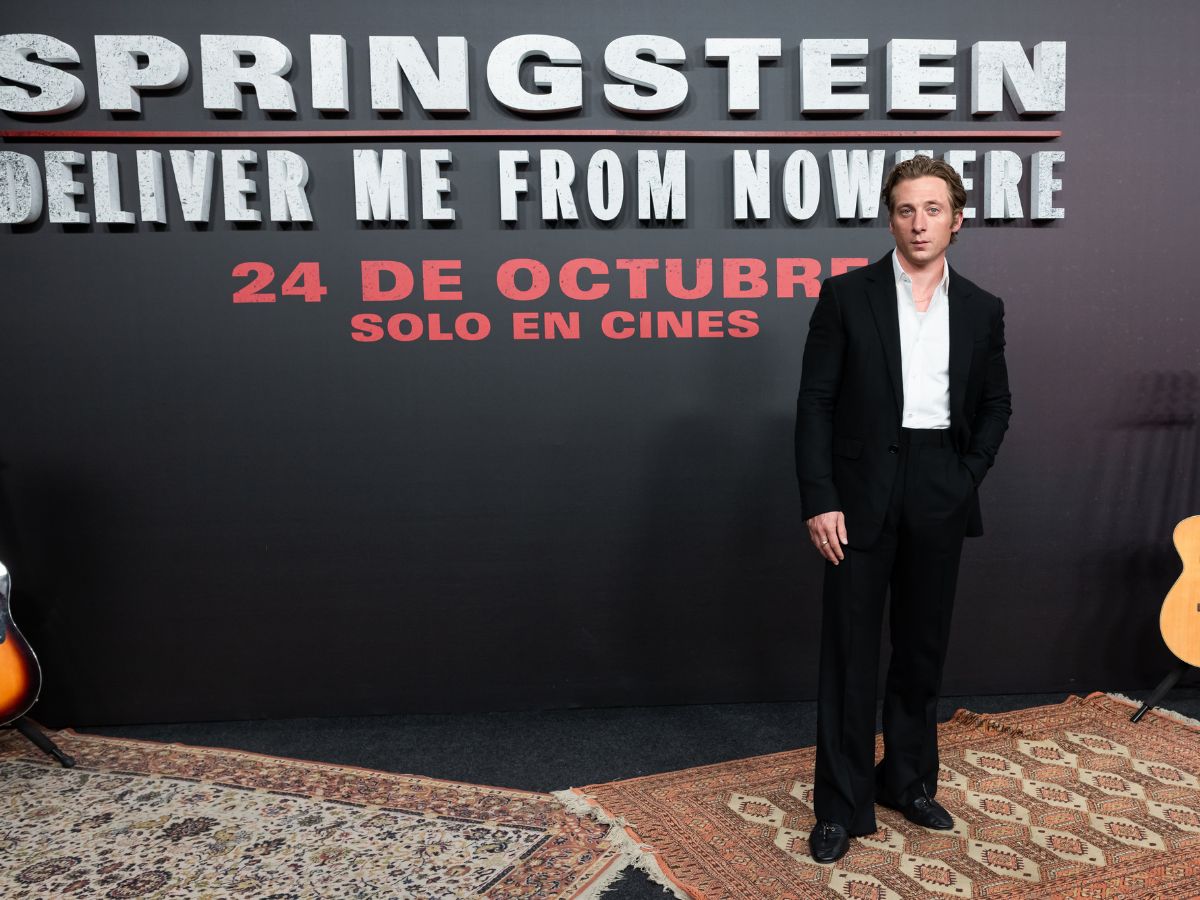 Jeremy Allen White en la presentación de la película de Springsteen en los cines Callao de Madrid