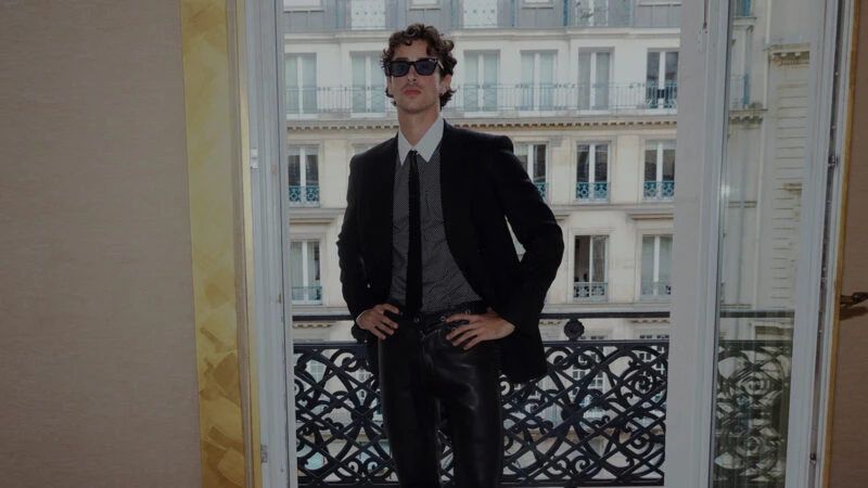 El artista Manu Ríos en la fiesta celebrada en París por Tom Ford para presentar su nueva línea de gafas.