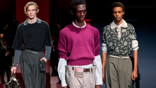 Tres modelos masculinos desfilando con la Overlay en los desfiles de otoño 2025