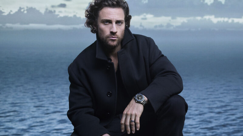 El actor Aaron Taylor-Johnson protagoniza la nueva campaña Planet Ocean de OMEGA
