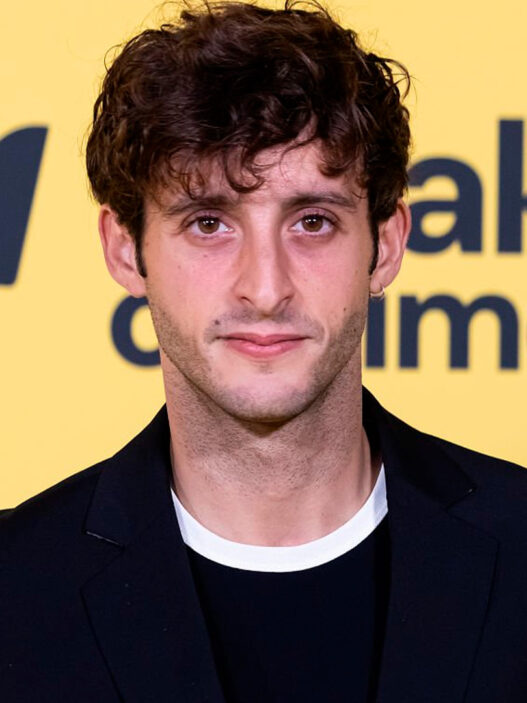Retrato del actor Daniel Ibáñez, protagonista de La Bola Negra, en el photocall de los premios Break on Time 2025 celebrados en Madrid