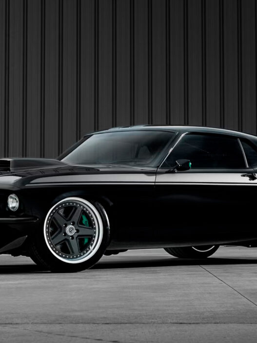 “KINGPIN”, una reinterpretación moderna del Ford Mustang Mach 1 de 1969 por Ringbrothers.