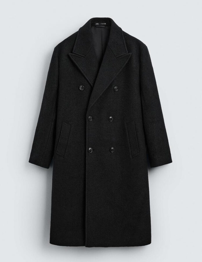 Abrigo Lana Textura Bouclé para hombre de la marca Zara.