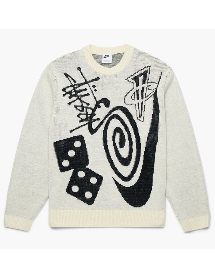 Jersey Nike x Stüssy con diseño gráfico en blanco y negro.