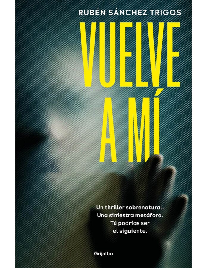 Portada del libro Vuelve a mí, de Rubén Sánchez Trigos
