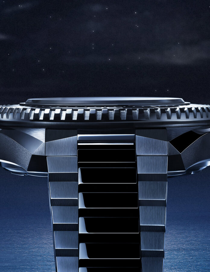 Detalle lateral del Planet Ocean azul que muestra la nueva arquitectura de la caja y el brazalete integrado.