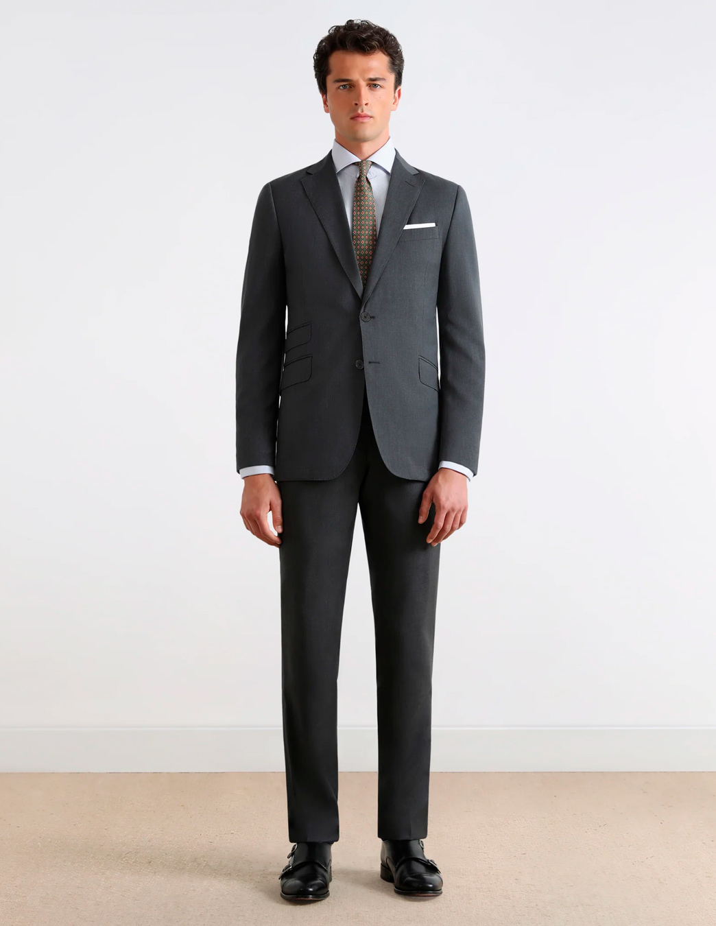 Los 6 tipos de traje que todo hombre debería tener en su armario ...