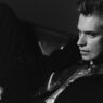 El cantante Carlos Baute posa en una sesión de fotos para la revista masculina Rísbel Magazine
