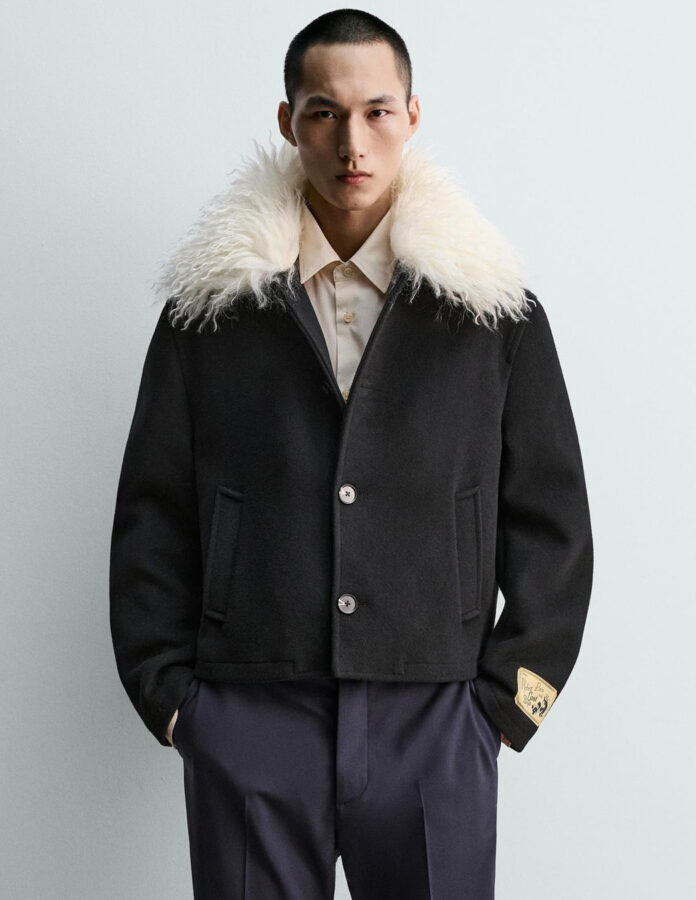 Chaquetón corto negro con cuello desmontable de pelo blanco Harry Lambert for Zara x Disney frontal