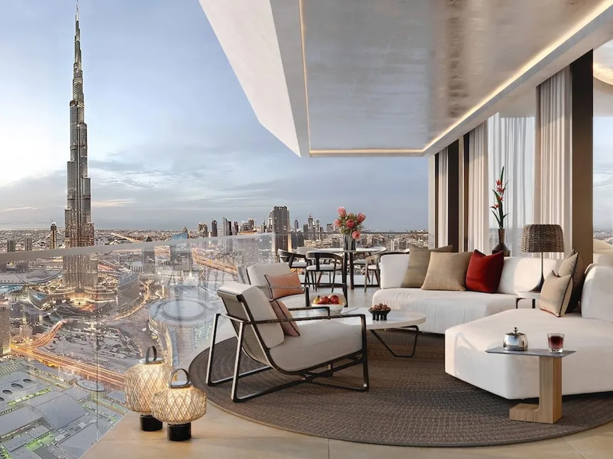 Vista del skyline de Dubai desde una habitación del hotel Baccarat, Dubái, Emiratos Árabes Unidos