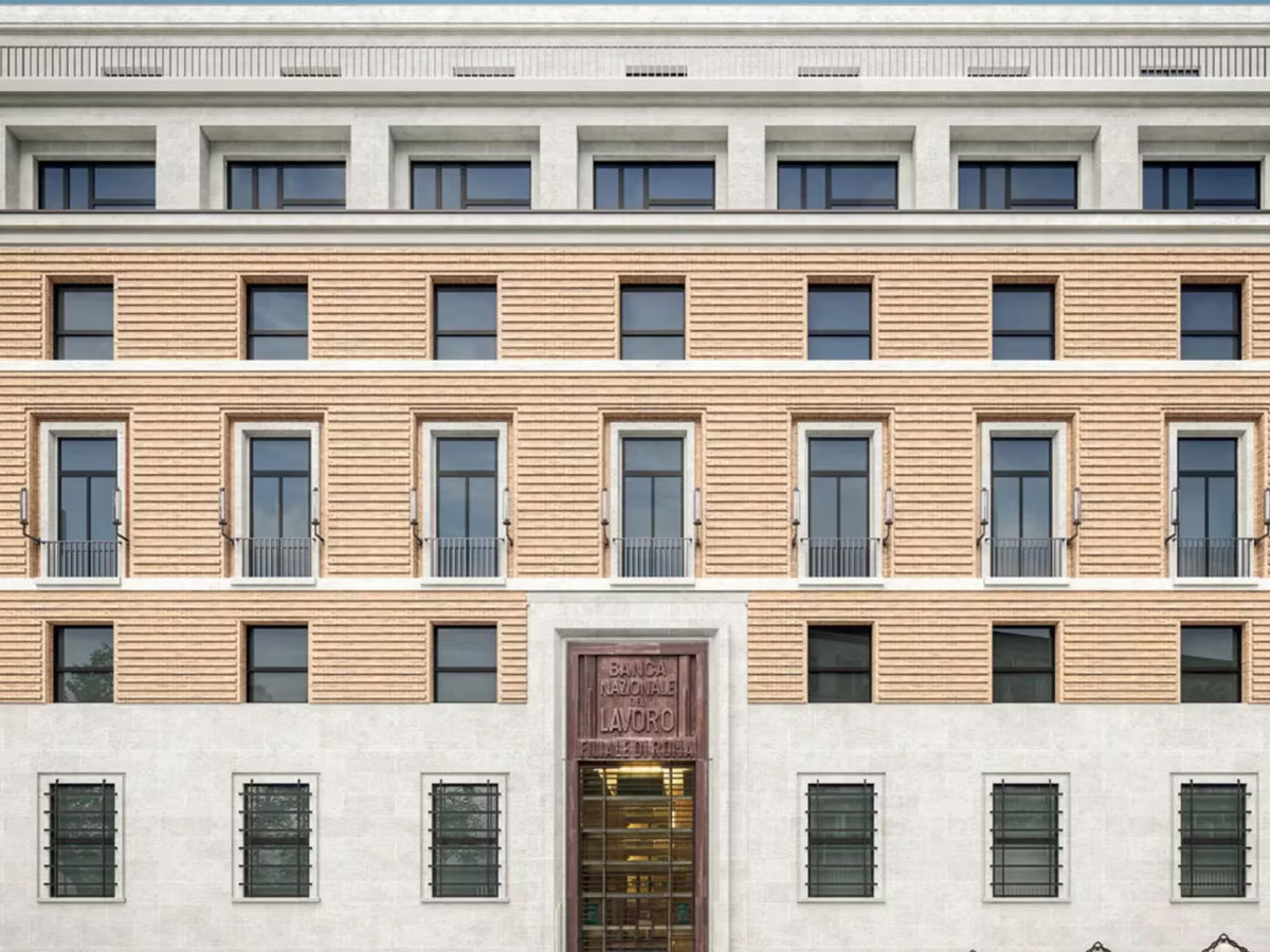 Fachada del hotel Rosewood Roma, Roma, Italia