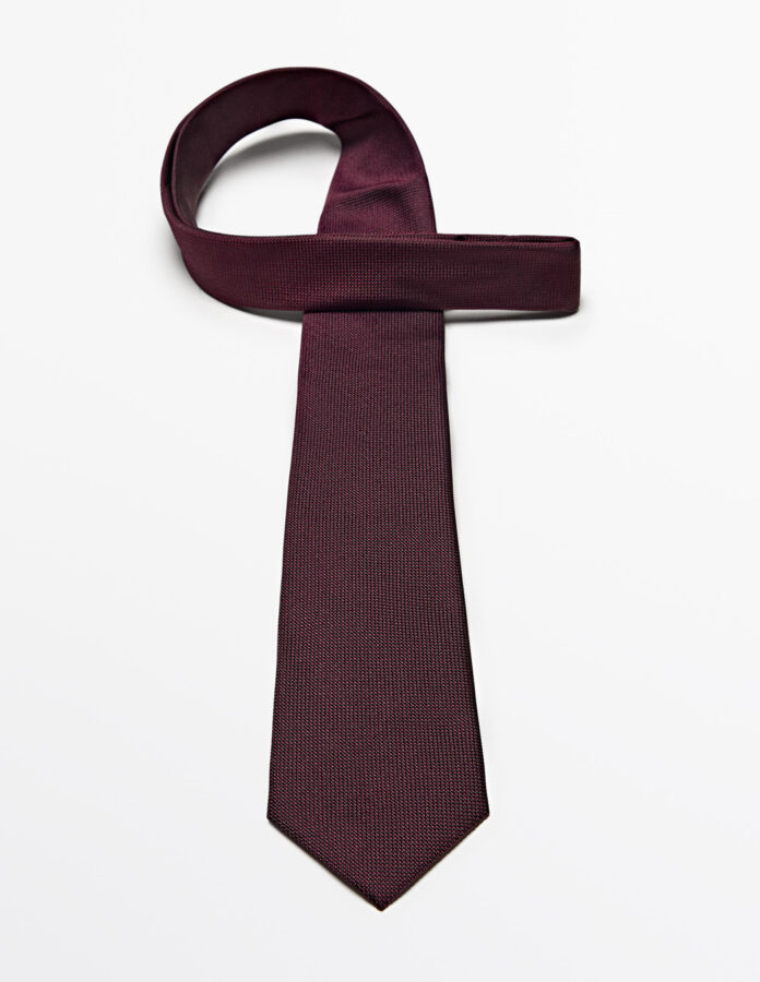 Corbata granate de seda morera con puntos de Massimo Dutti