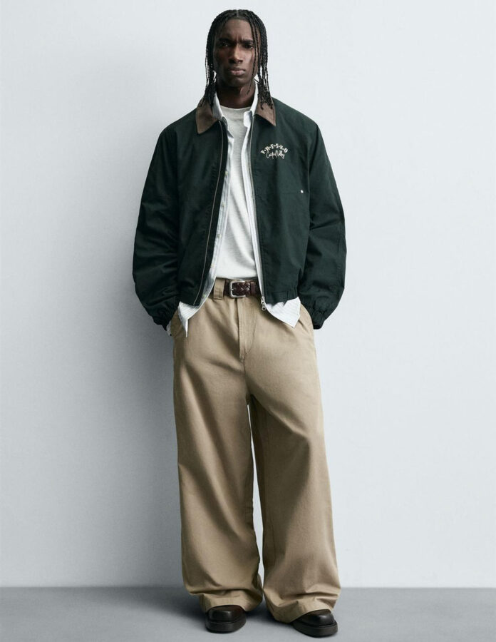 look de hombre con Pantalón beige de Zara baggy