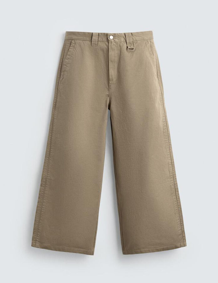 Pantalón beige de Zara baggy