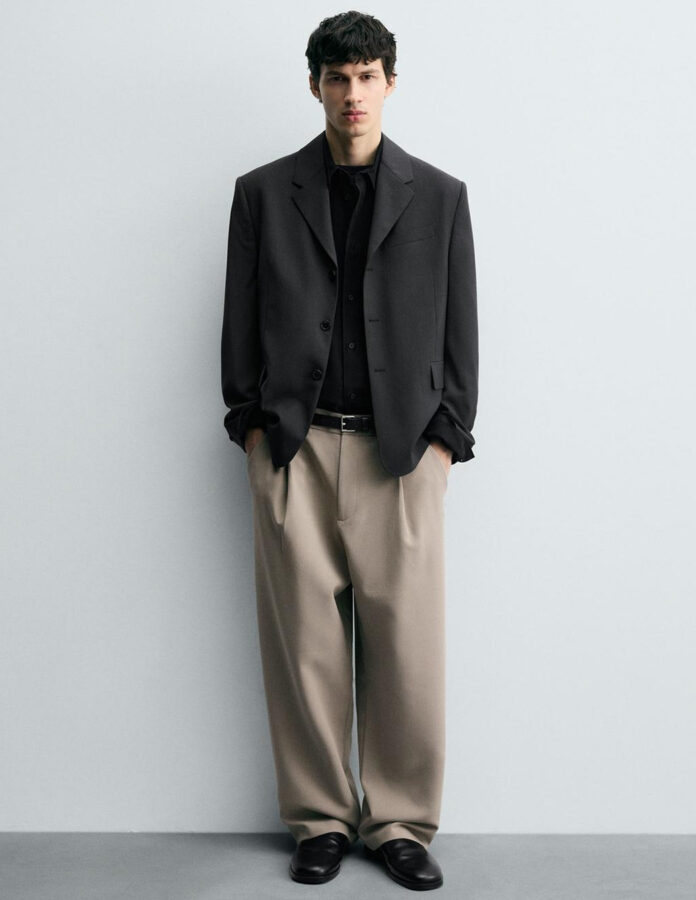 look de hombre con Pantalón beige de zara formal