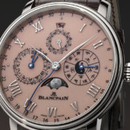 Blancpain acaba de presentar un reloj que mide el tiempo de una forma muy distinta a la que conoces Esfera de esmalte Grand Feu rosa salmón del Blancpain Villeret Calendrier Chinois Traditionnel 2026