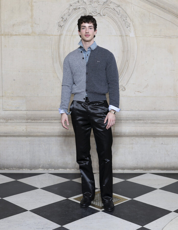 El actor español Manu Ríos posa en el desfile de Dior invierno 2026/2027