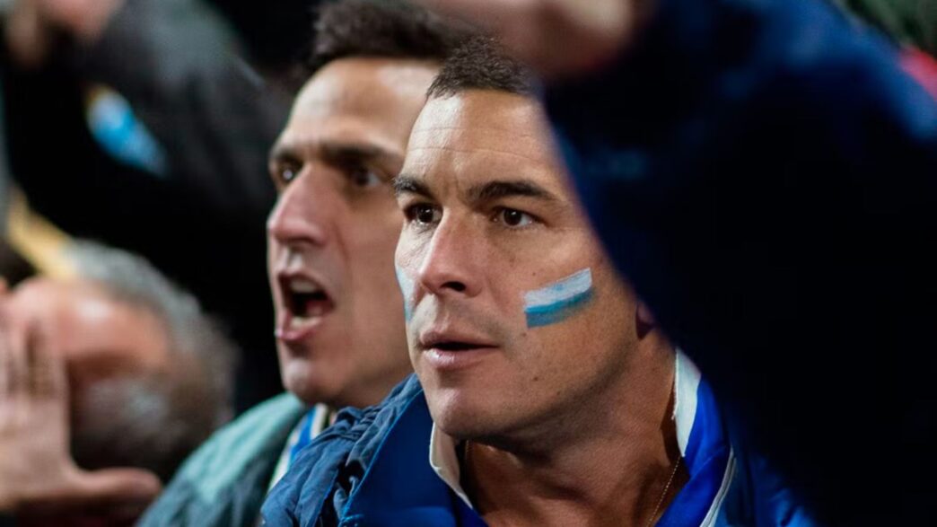 El actor Mario Casas protagoniza la película "Muy lejos"