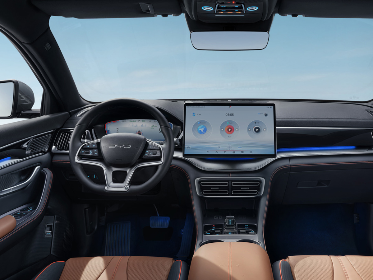 Interior del BYD Seal U DM-i pantallas