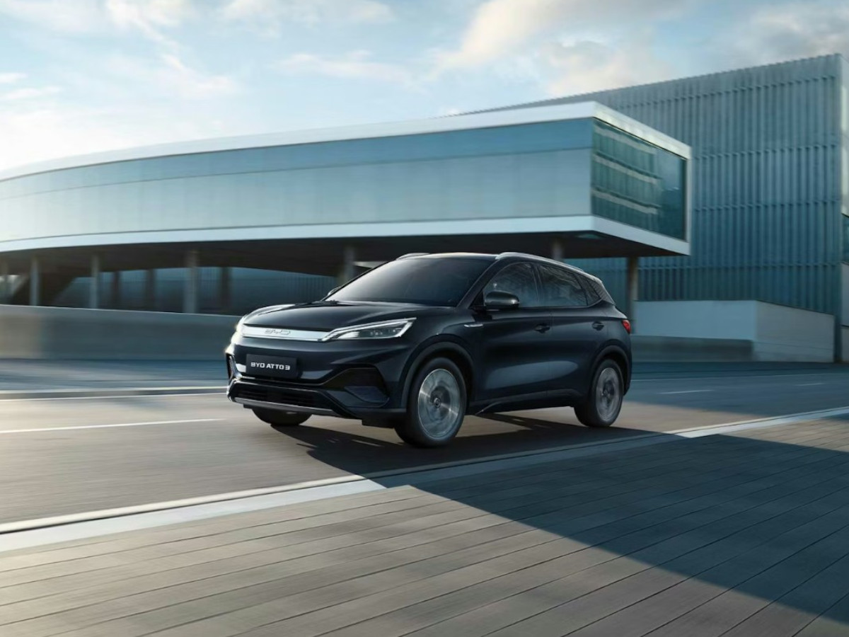 BYD Atto 3 color negro