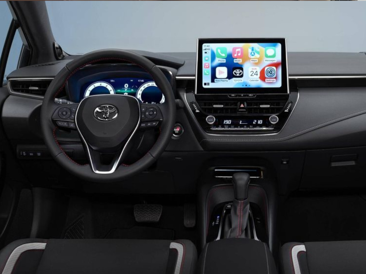 Interior del Toyota Corolla Hybrid
