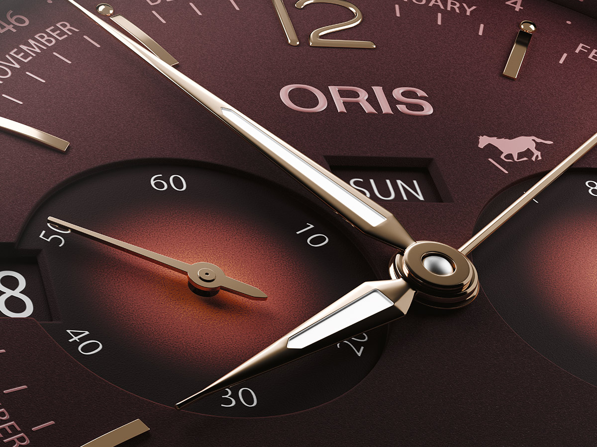 Detalle de la esfera del reloj Oris Año del Caballo 2026 con indicaciones de calendario y símbolo del caballo