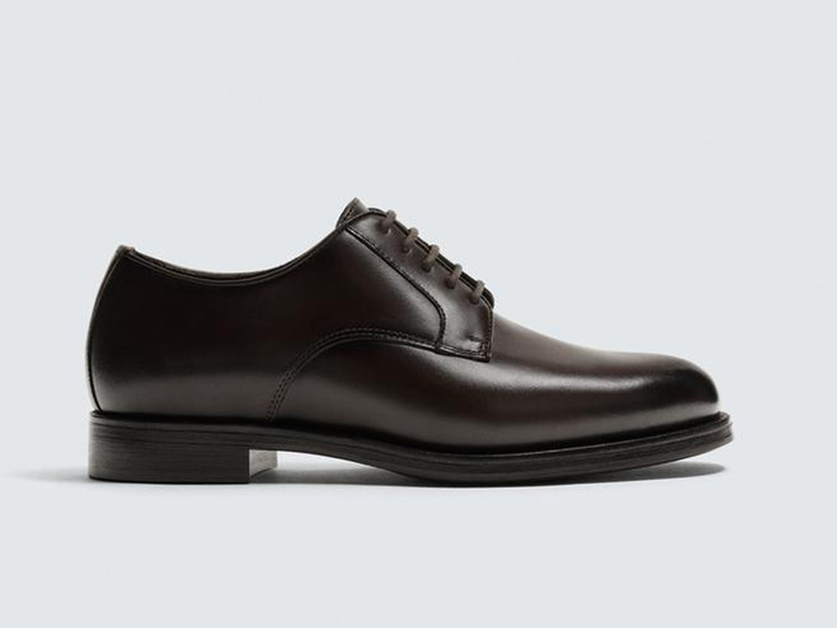 Zapatos de vestir para hombre modelo derby color marrón oscuro