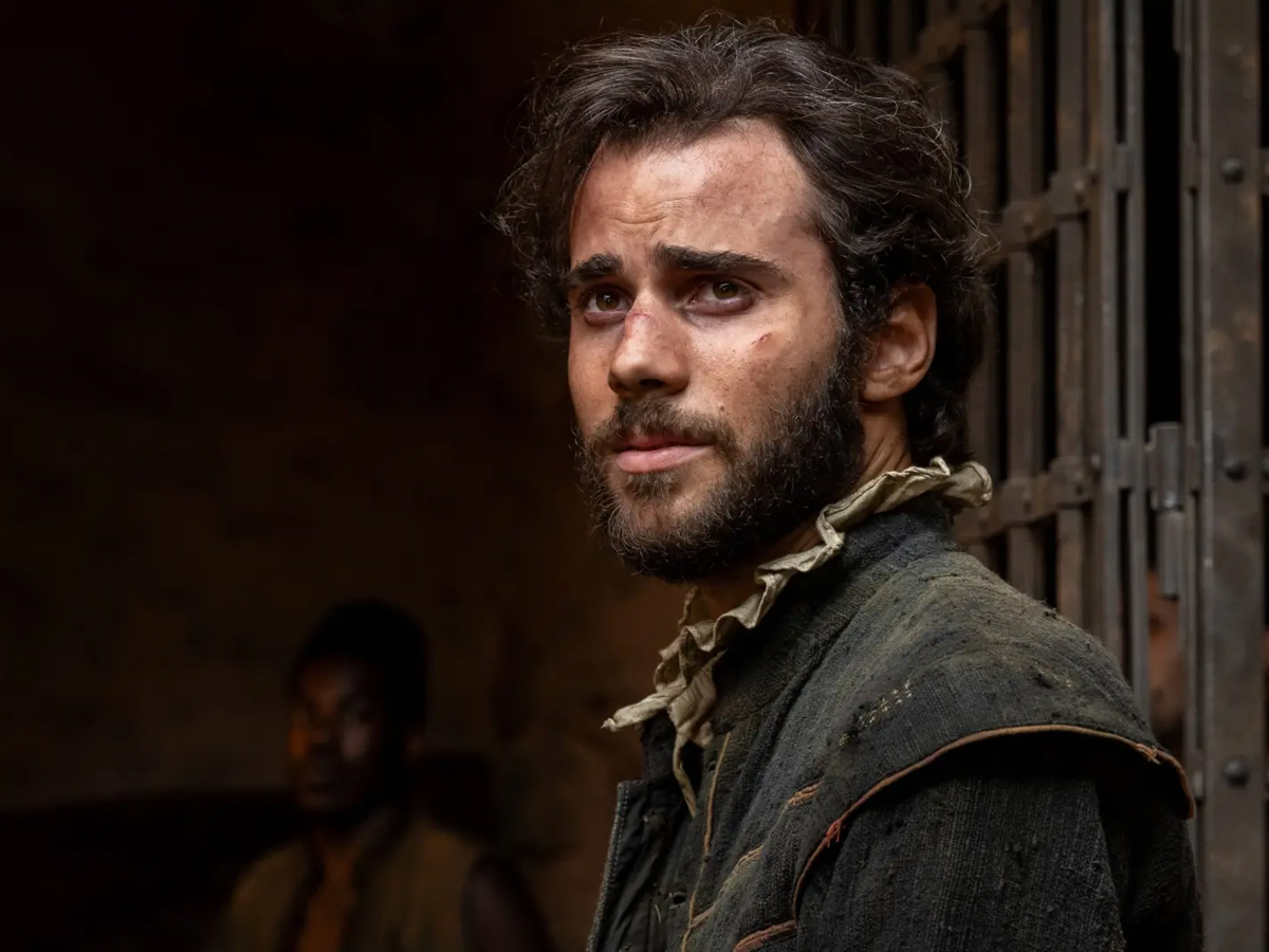 El actor Julio Peña interpretando al escritor Miguel de Cervantes en la película El Cautivo.