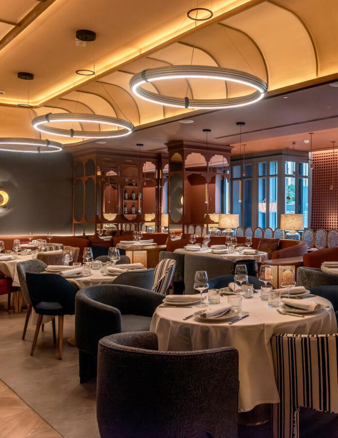 Comedor del restaurante Aleteo, en Madrid.