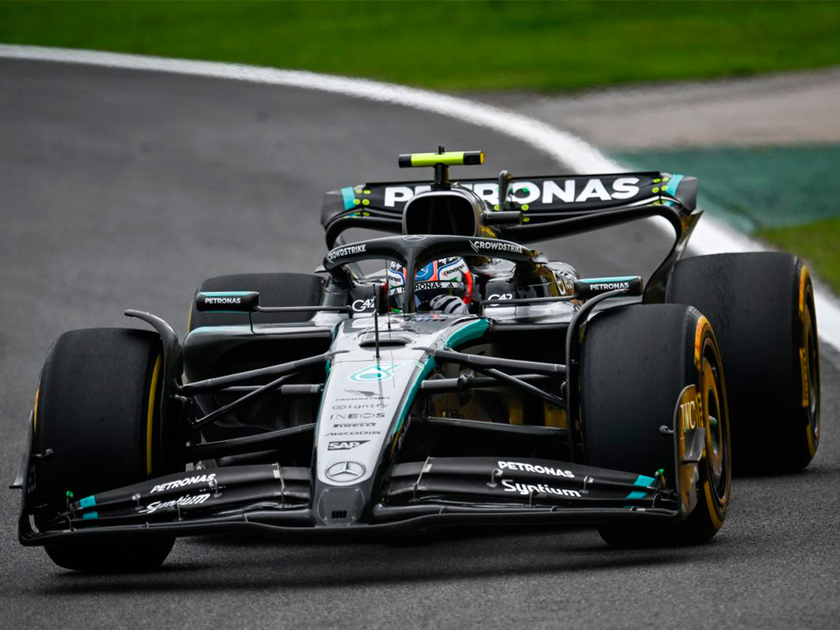 Kimi Antonelli disputando una carrera de Fórmula 1