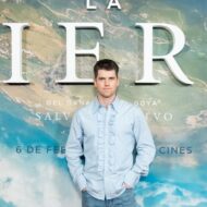 Miguel Bernardeau, actor: “Me gustaría que La fiera sirva para romper los prejuicios que hay hacia los deportes de riesgo” Miguel Bernardeau con una camisa azul en la premiere en Madrid de la película La Fiera.