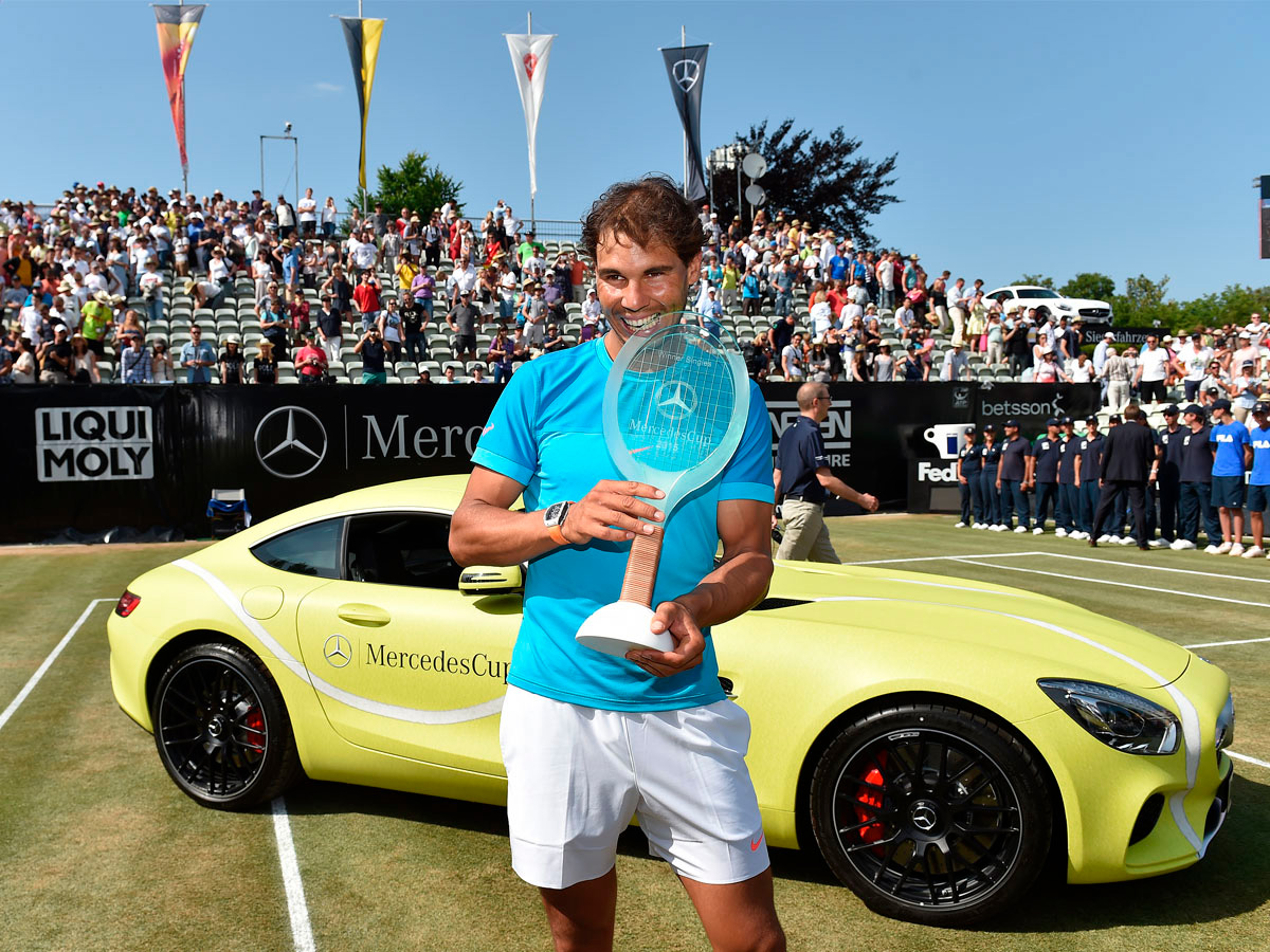 Nadal recibió un Mercedes-AMG GT S tras conquistar el torneo de Stuttgart.